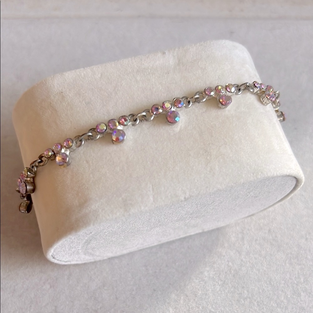 FREE w/ PURCHASE - Minnie Mouse Silver and Pink Crystal Bracelet‎